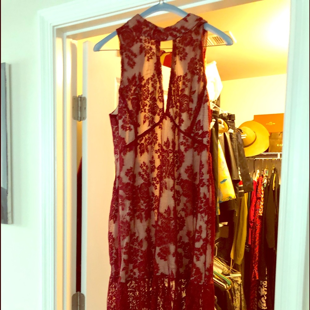 Lace keyhole dress never worn